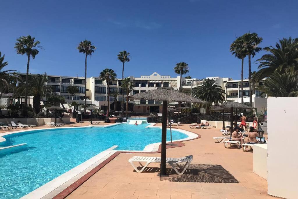 Apartamento Lina 25 Playa Roca Costa Teguise Eksteriør bilde